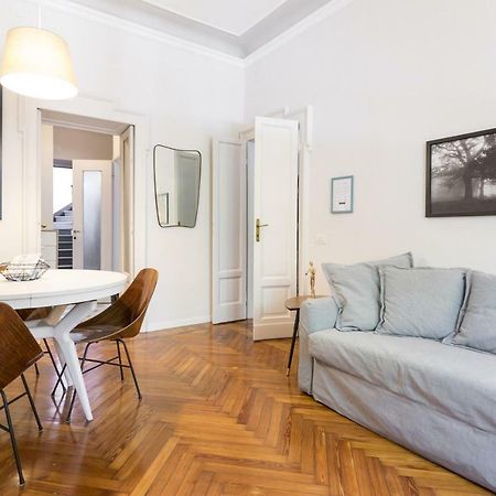 Primopiano - Monte Nero Lägenhet Milano Exteriör bild