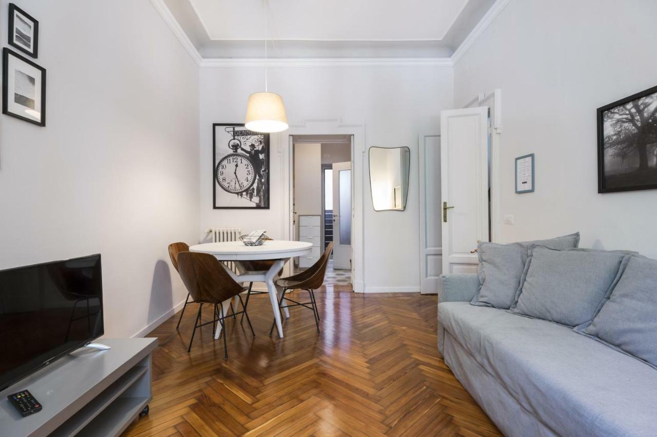 Primopiano - Monte Nero Lägenhet Milano Exteriör bild