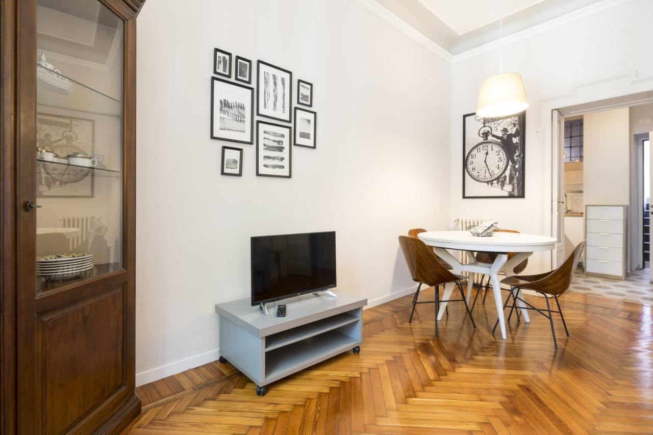 Primopiano - Monte Nero Lägenhet Milano Exteriör bild
